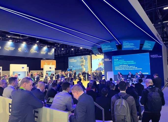 How Our IT Rentals Ensure Smooth Corporate Events